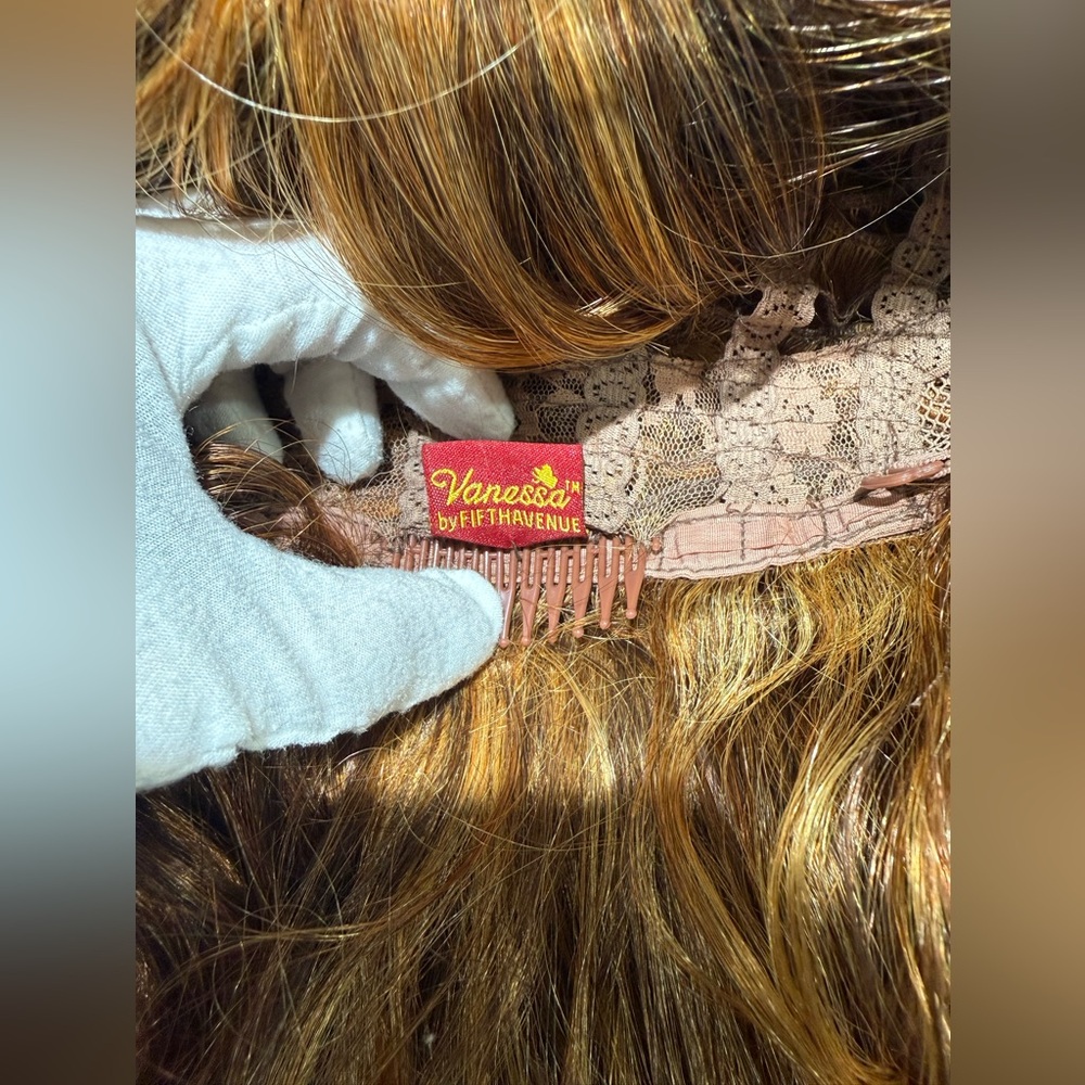 HAIR, 25-26” Vanessa Long Wavy Layers with bangs, Auburn/Copper - Picture 10 of 11